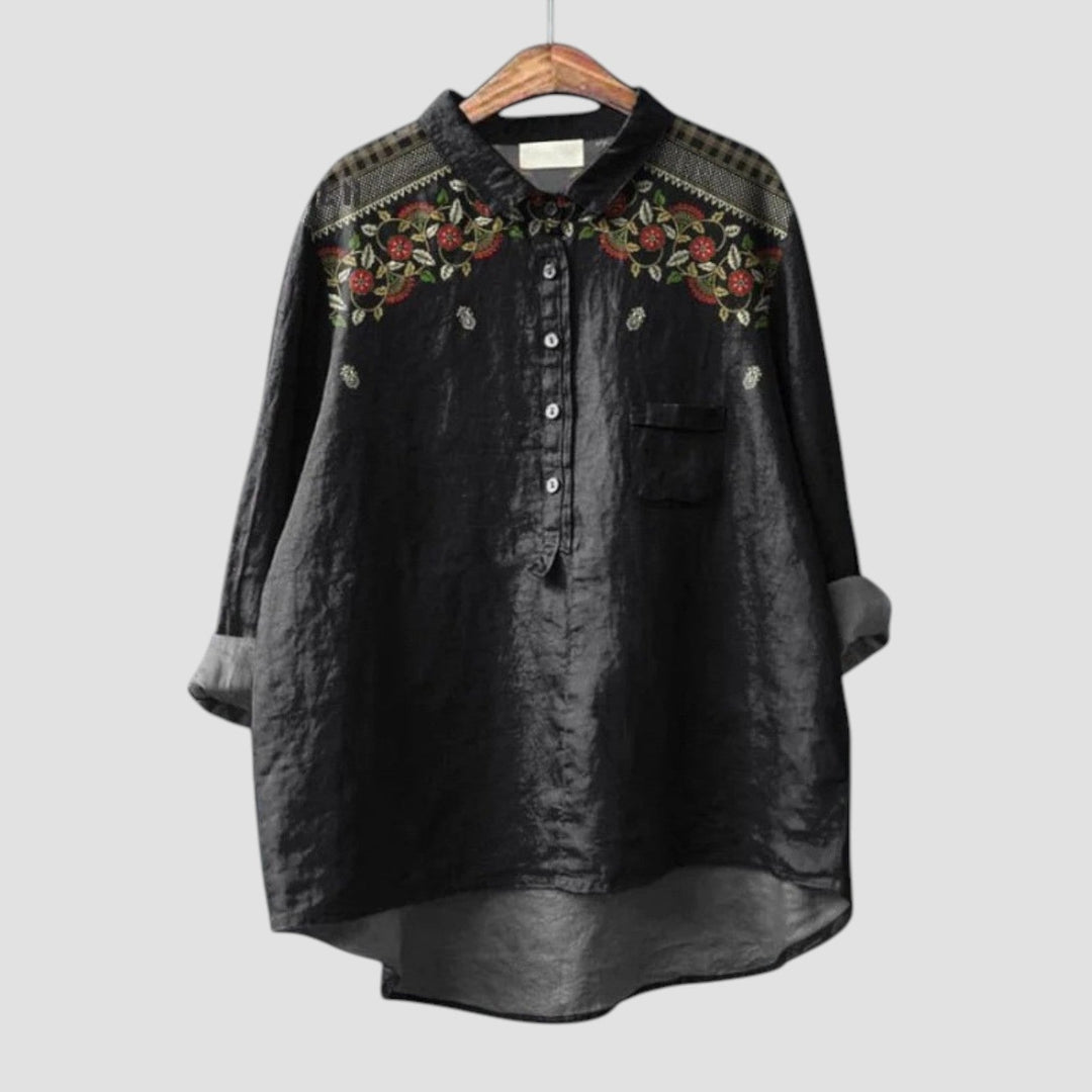 Carina | Black oversized shirt with floral embroidery for an elegant and relaxed style