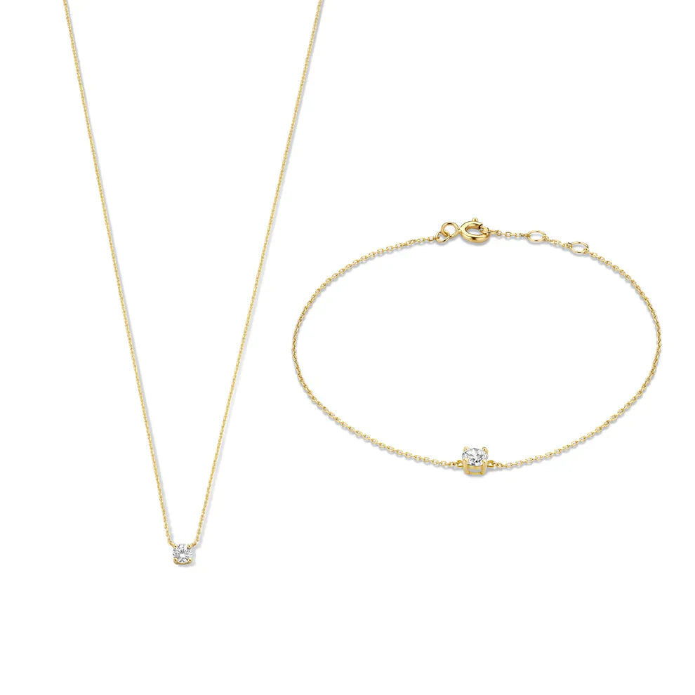 Cléa Inlaid Moissanite Stone