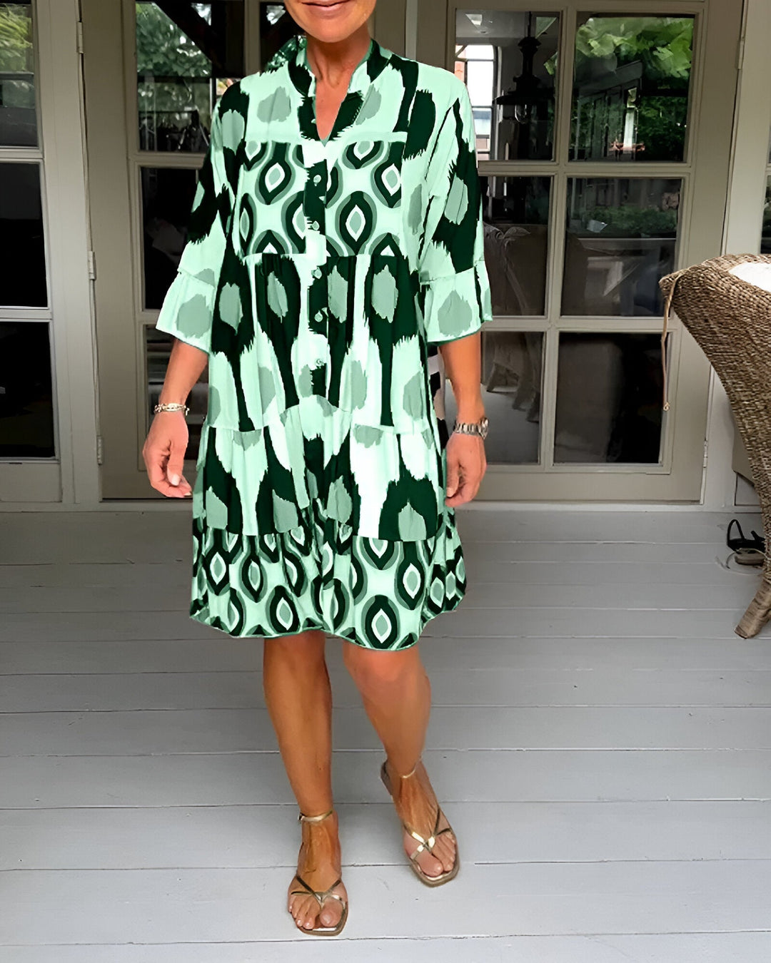 Zahara - Elegant Midi Dress