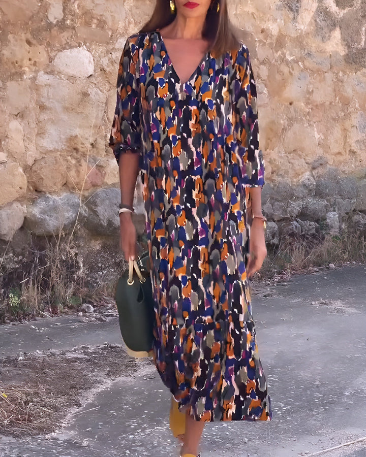 Angeli | Retro Print V-Neck Dress