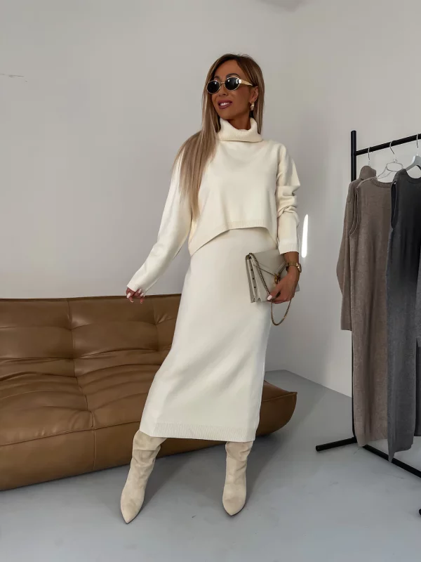 Elora™ - Cozy Turtleneck Knit Set