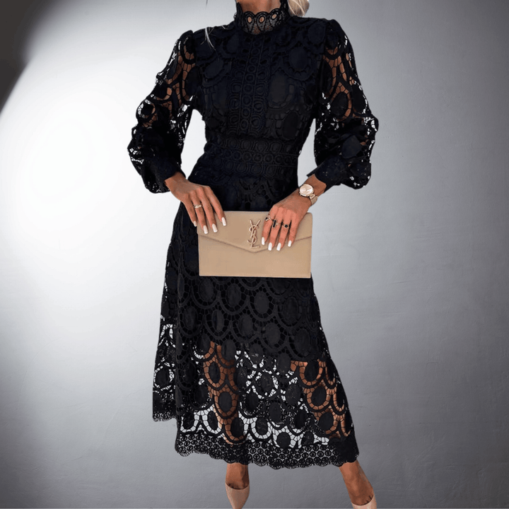 Léontine | Exquisite Lace Maxi Dress