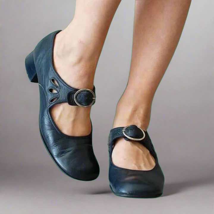 Lauren LuxeStride Orthopedic Sandals