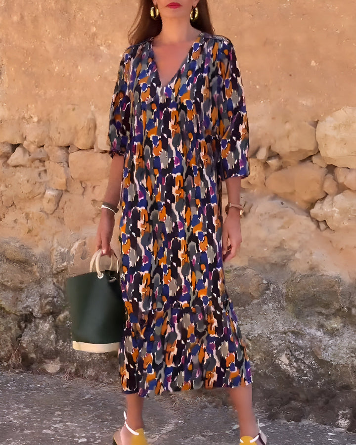 Angeli | Retro Print V-Neck Dress