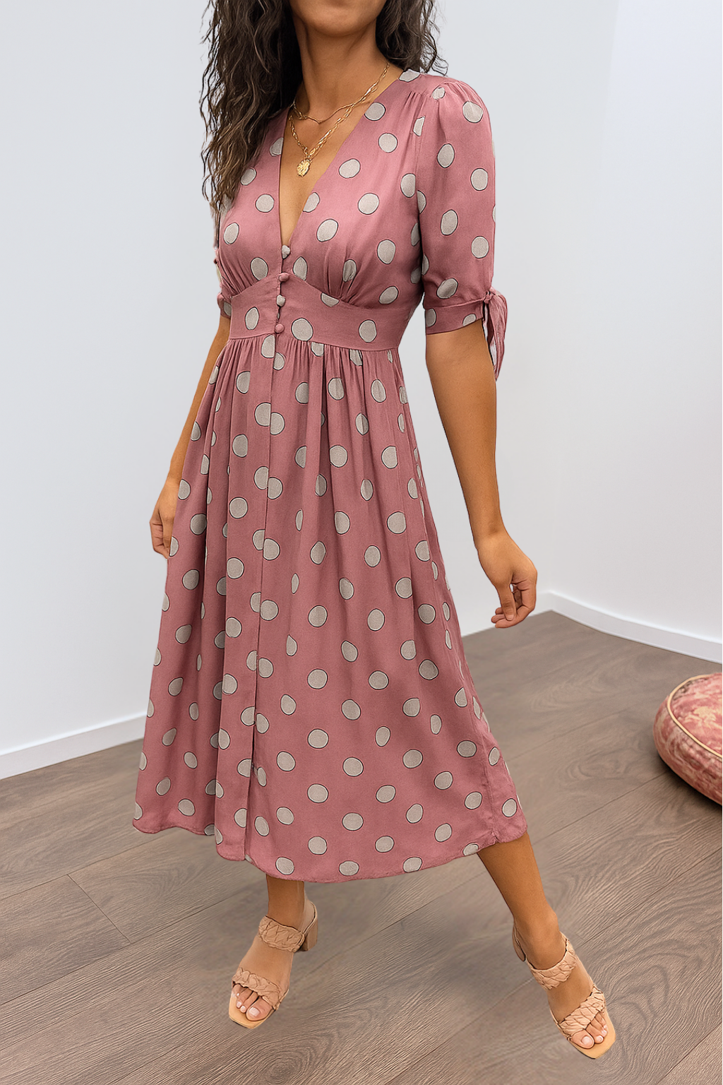 Vivienne - Elegant Polka Dot Dress with V-neck