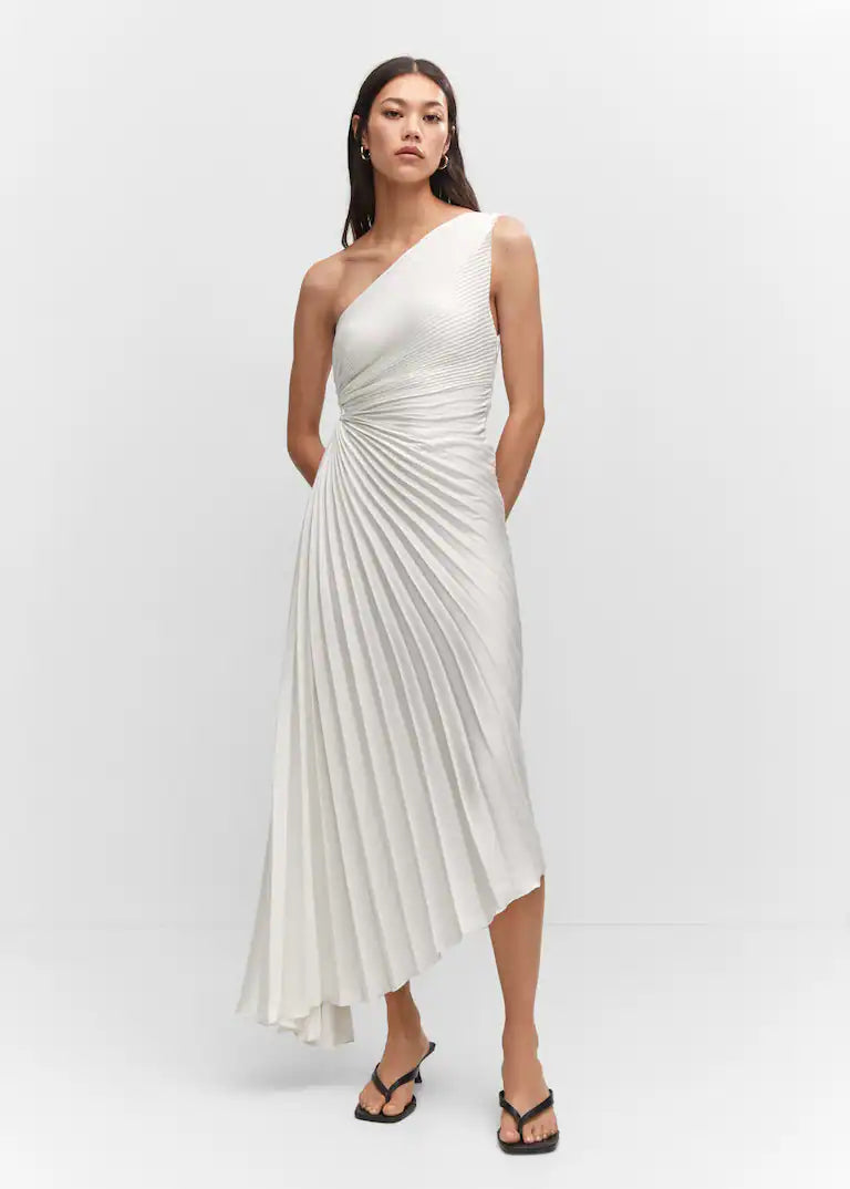 Ivana - Pleated Muse
