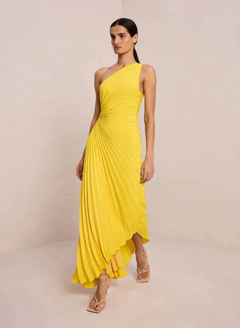 Ivana - Pleated Muse