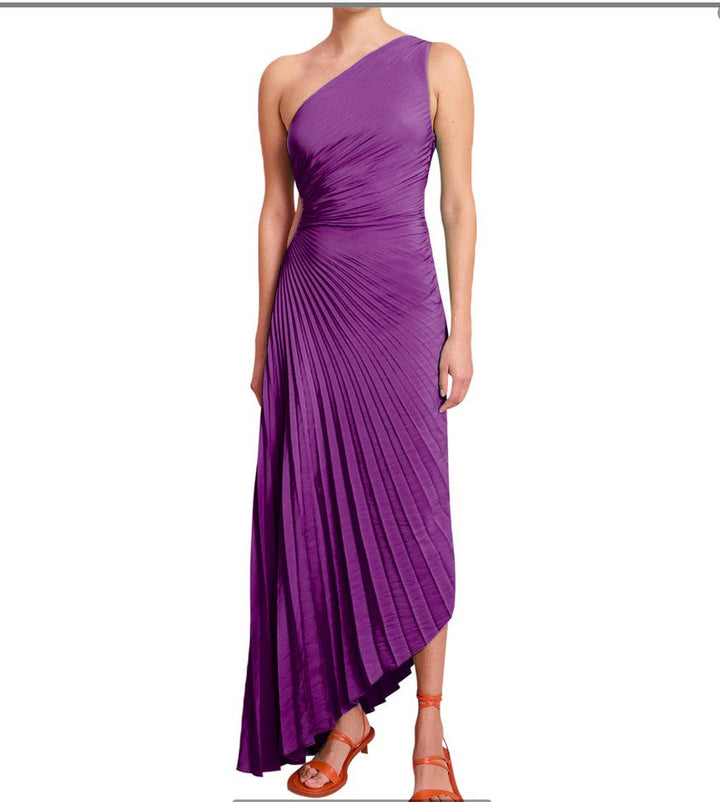 Ivana - Pleated Muse