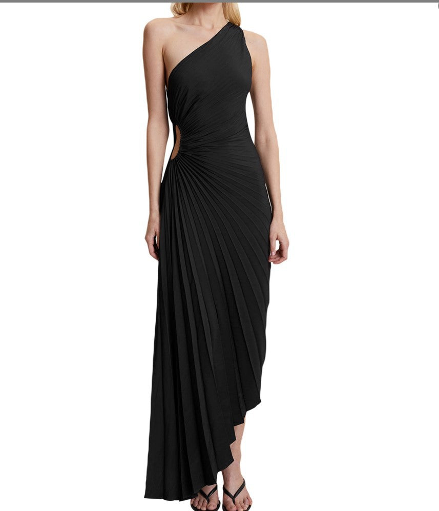 Ivana - Pleated Muse