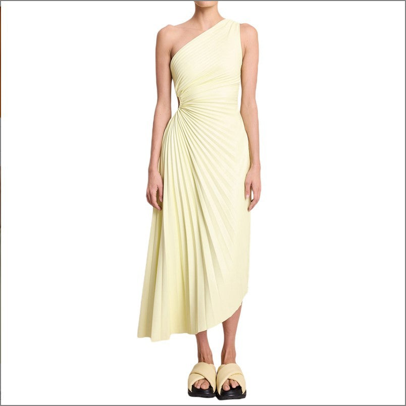 Ivana - Pleated Muse