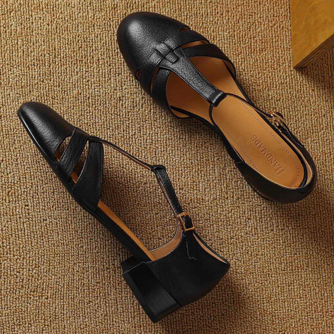 Orianne T-Bar Flats