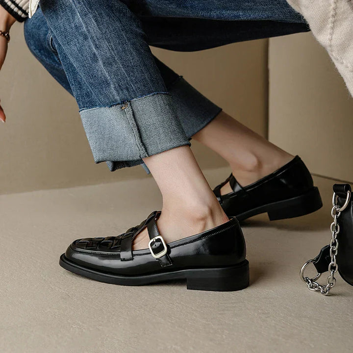 Lumie Retro Flats