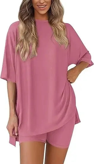 Chloe Chill Set – Oversized Shirt & Biker Shorts Duo