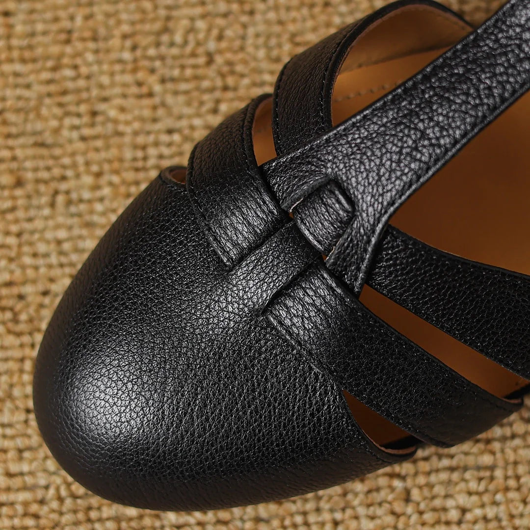 Orianne T-Bar Flats
