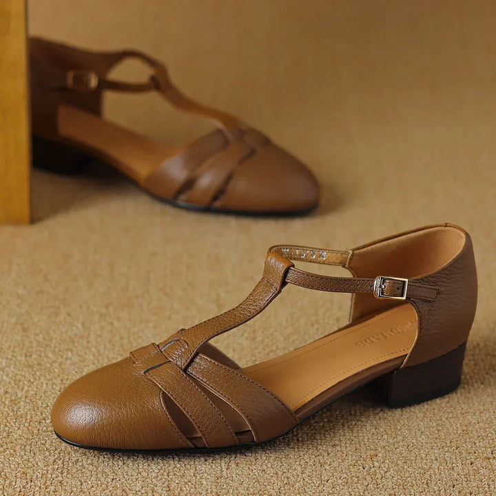 Orianne T-Bar Flats