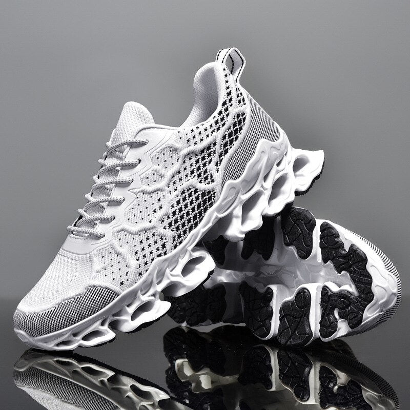 Low Sneakers RX28