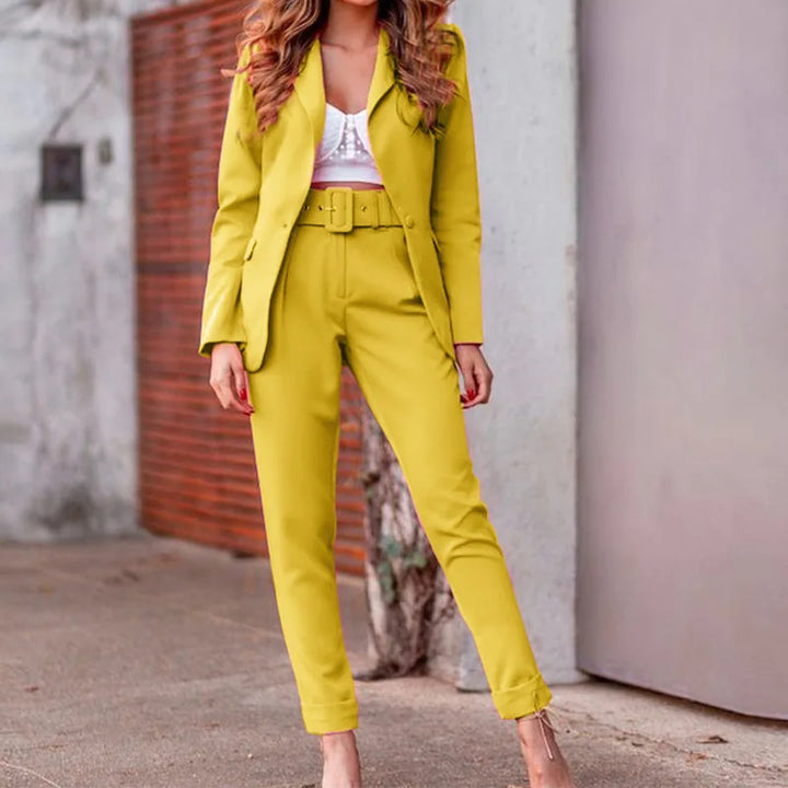 Harper's Timeless Suit