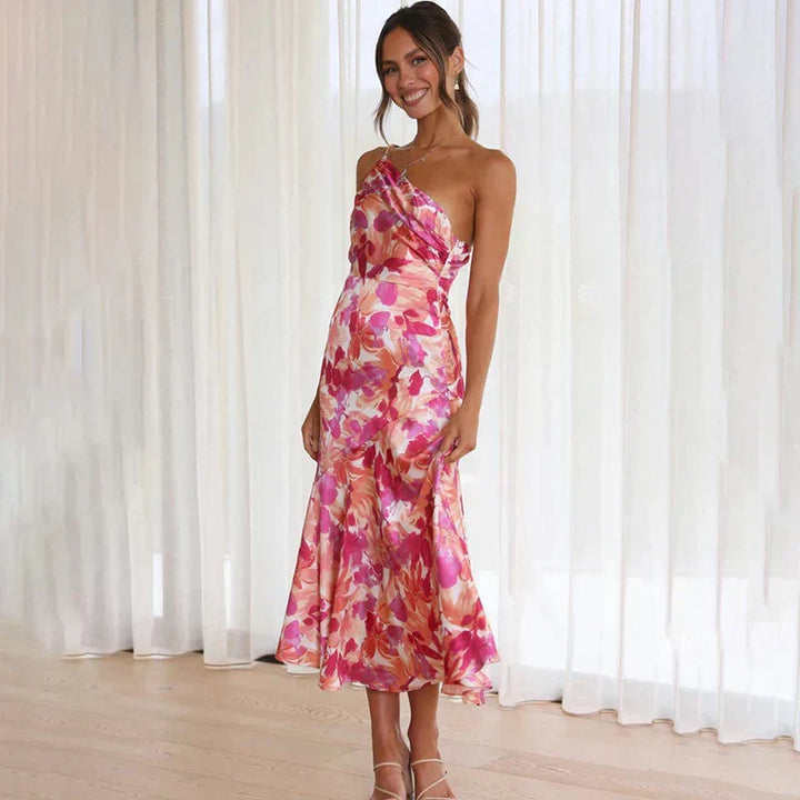 Liza - One-Shoulder Elegance