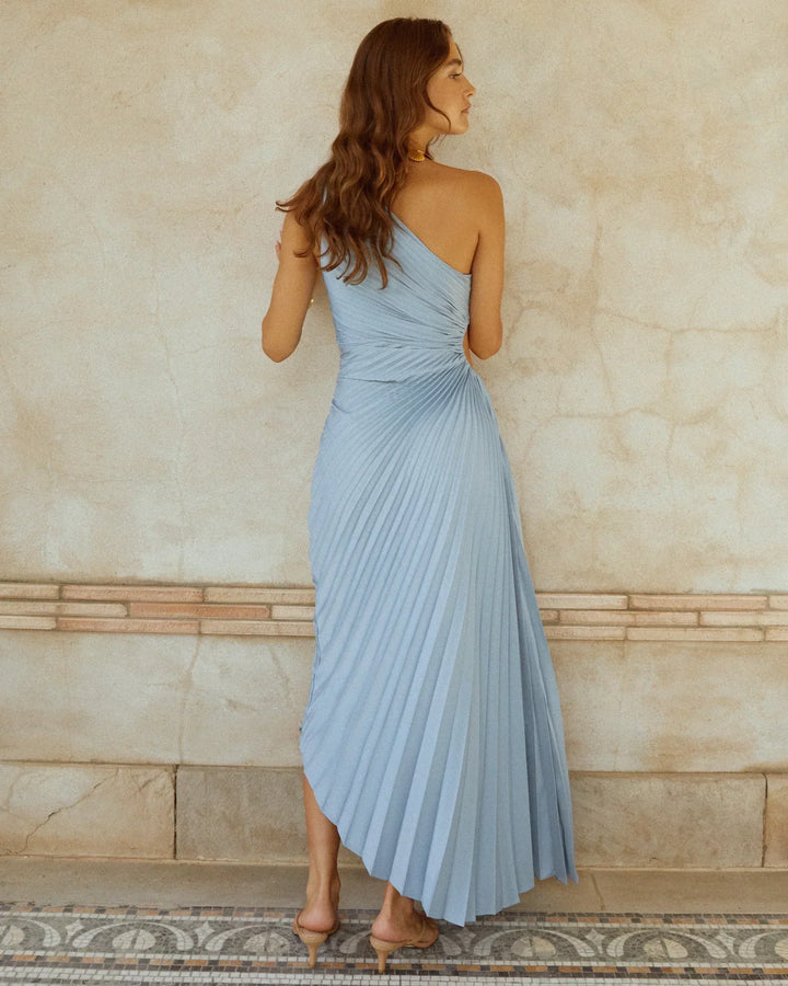Ivana - Pleated Muse