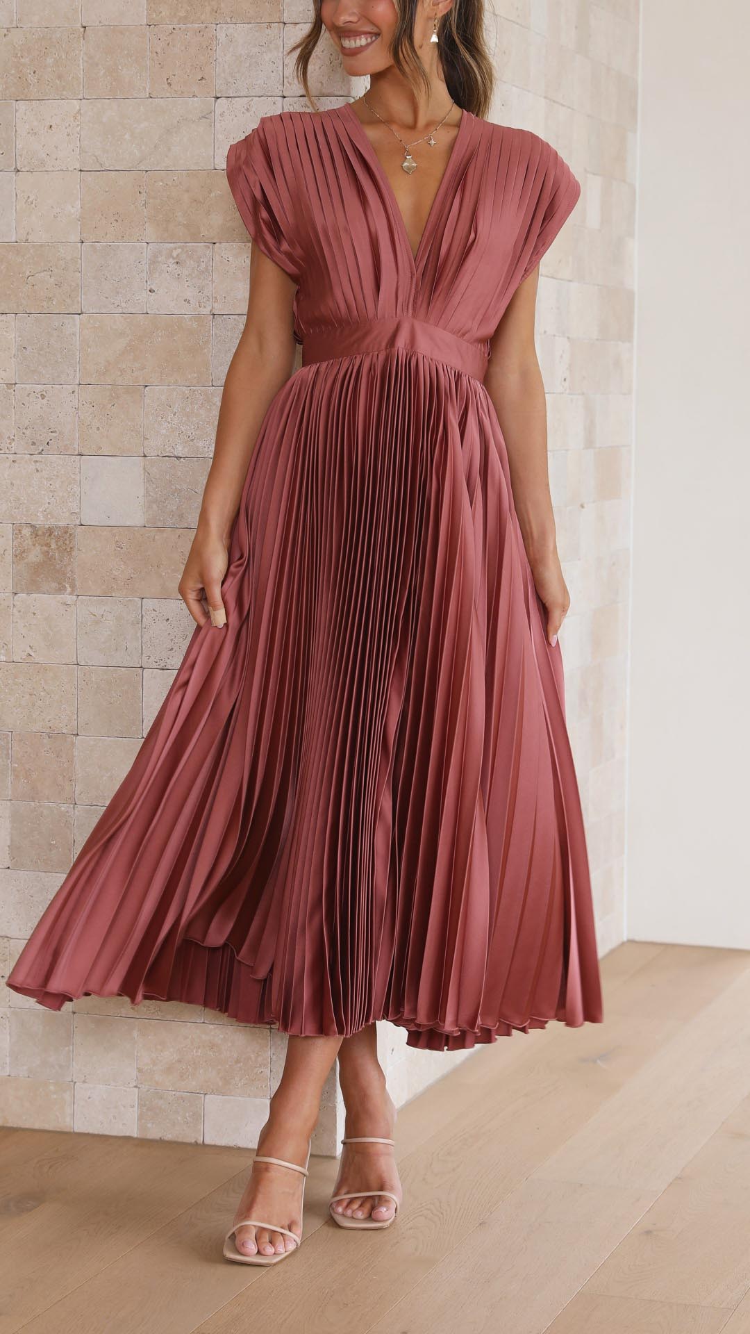 Lexi - Luxe Pleated Dress