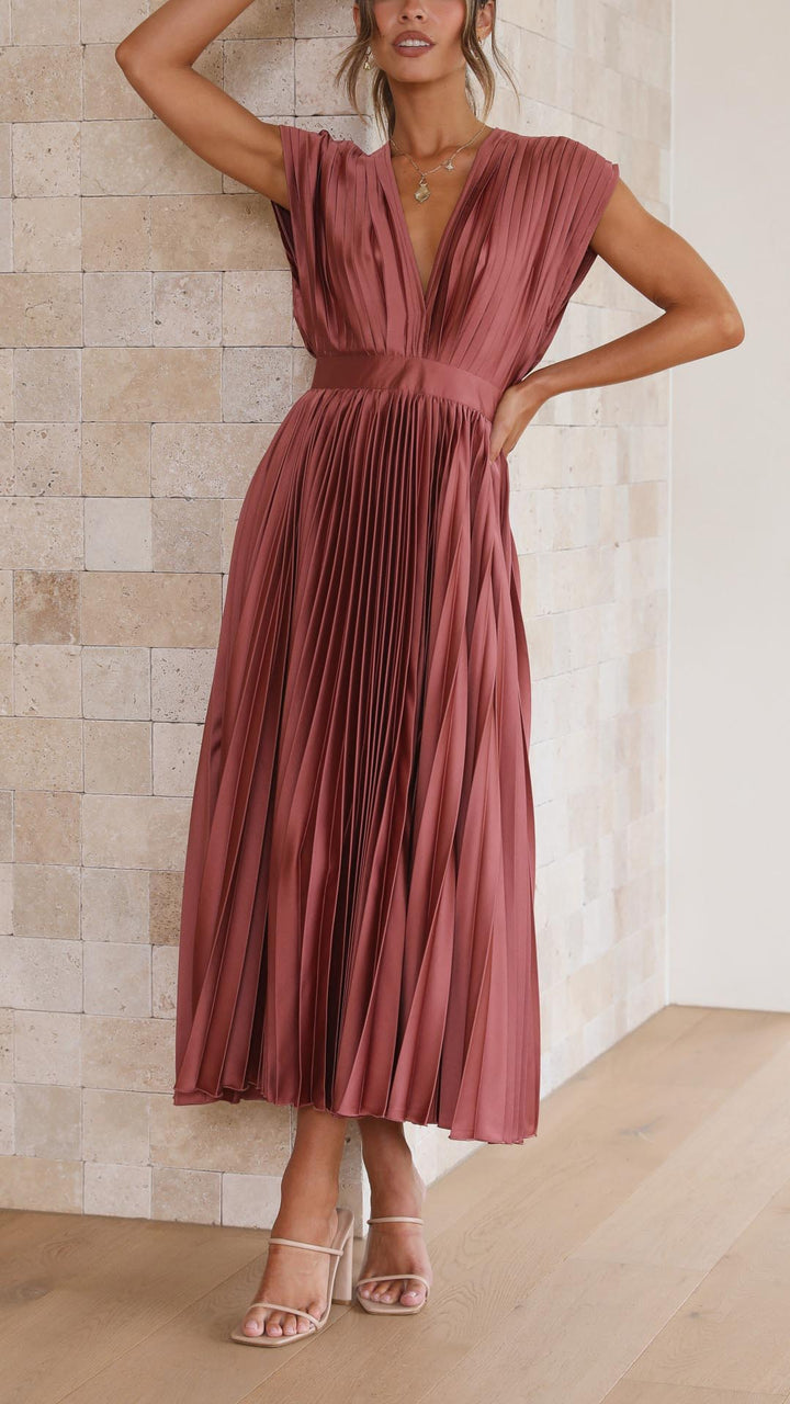 Lexi - Luxe Pleated Dress