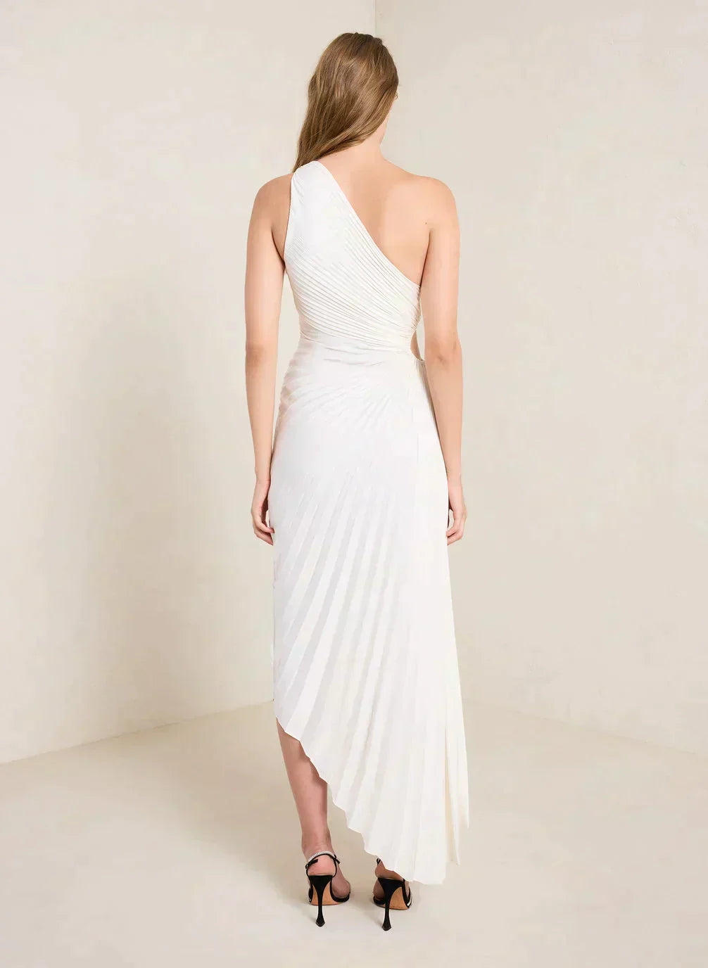 Ivana - Pleated Muse