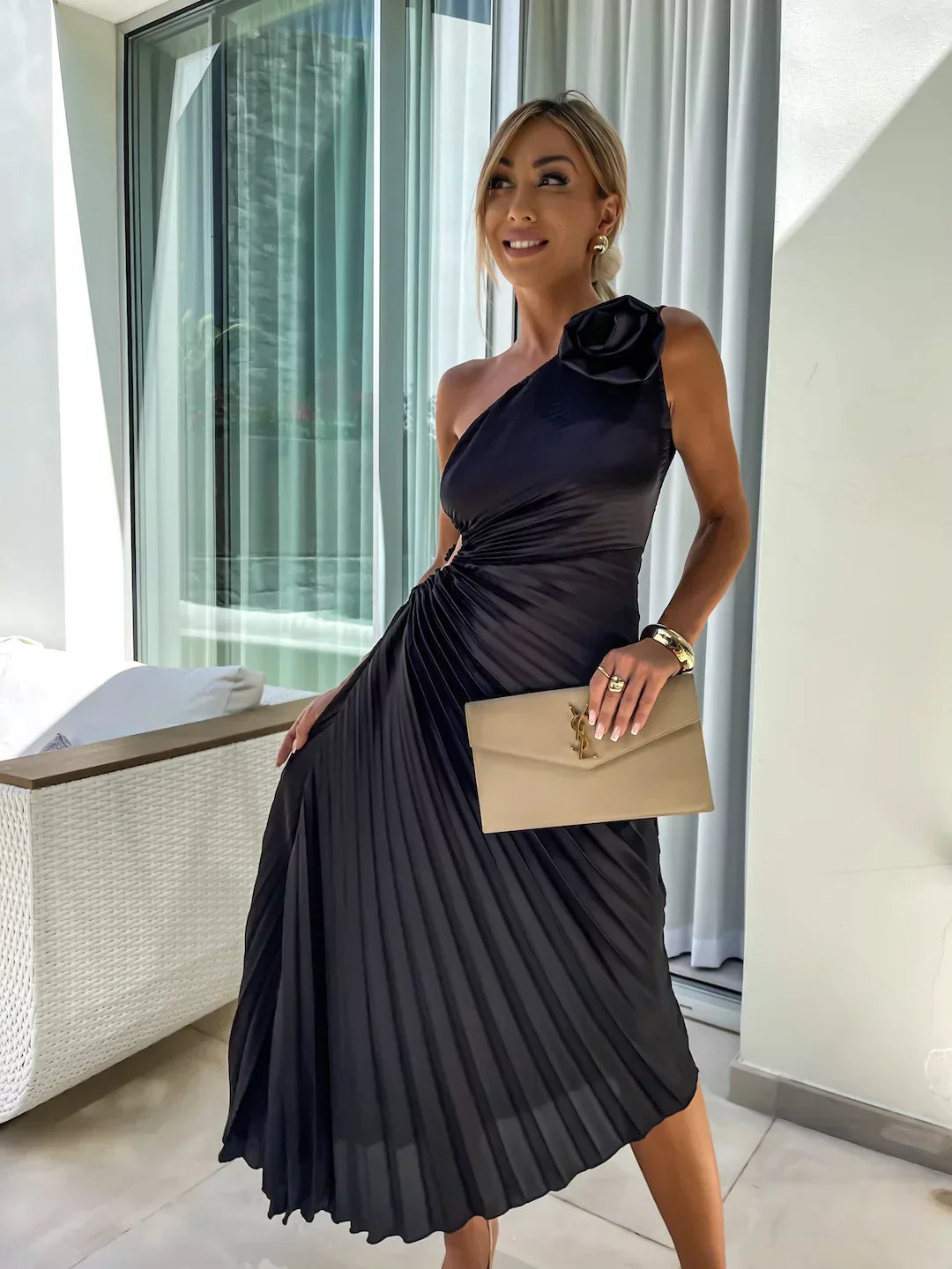 Lizel - Floral Shoulder Pleated