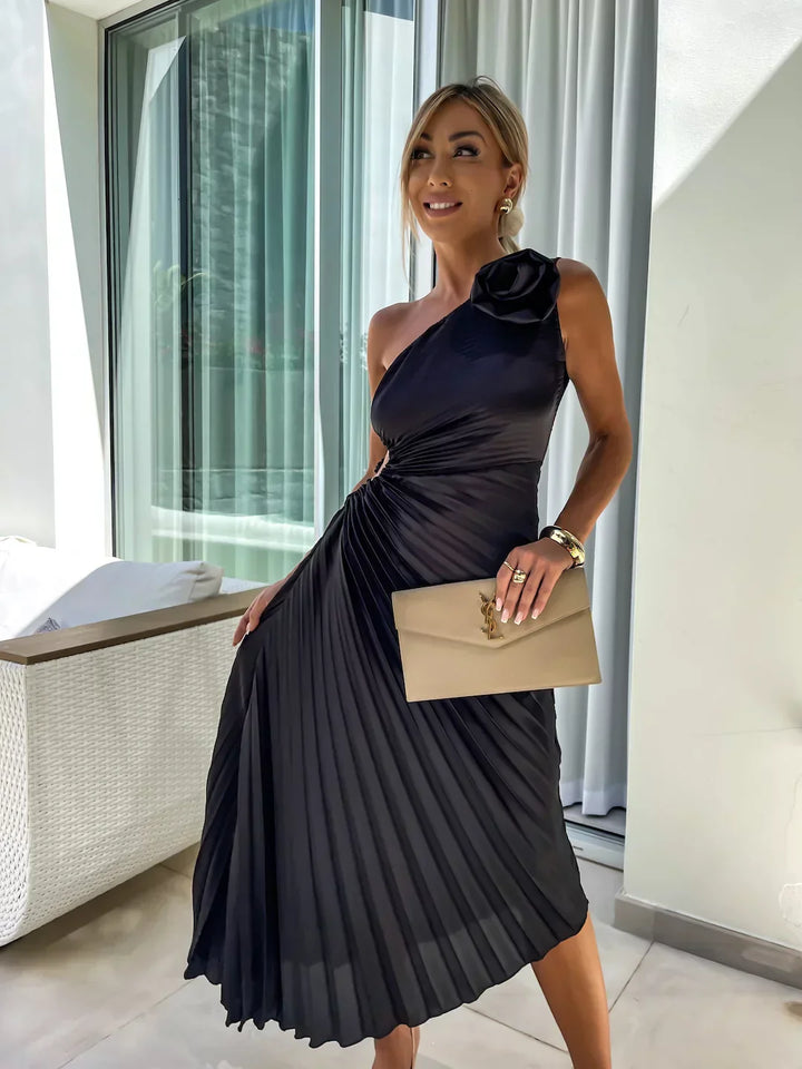 Lizel - Floral Shoulder Pleated