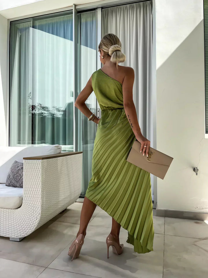 Lizel - Floral Shoulder Pleated