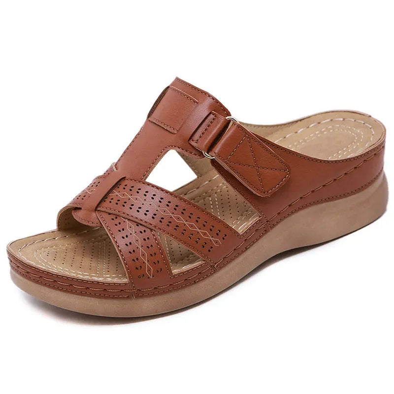 Zaya™ Comfort Step Sandals
