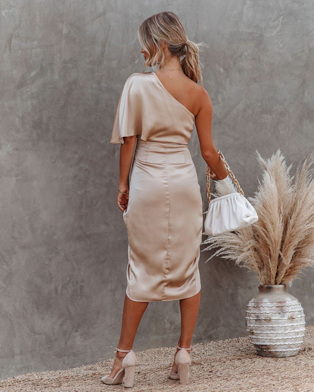 Mae - Chic Satin Silk