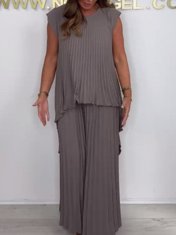 Sophia’s Pleated Set