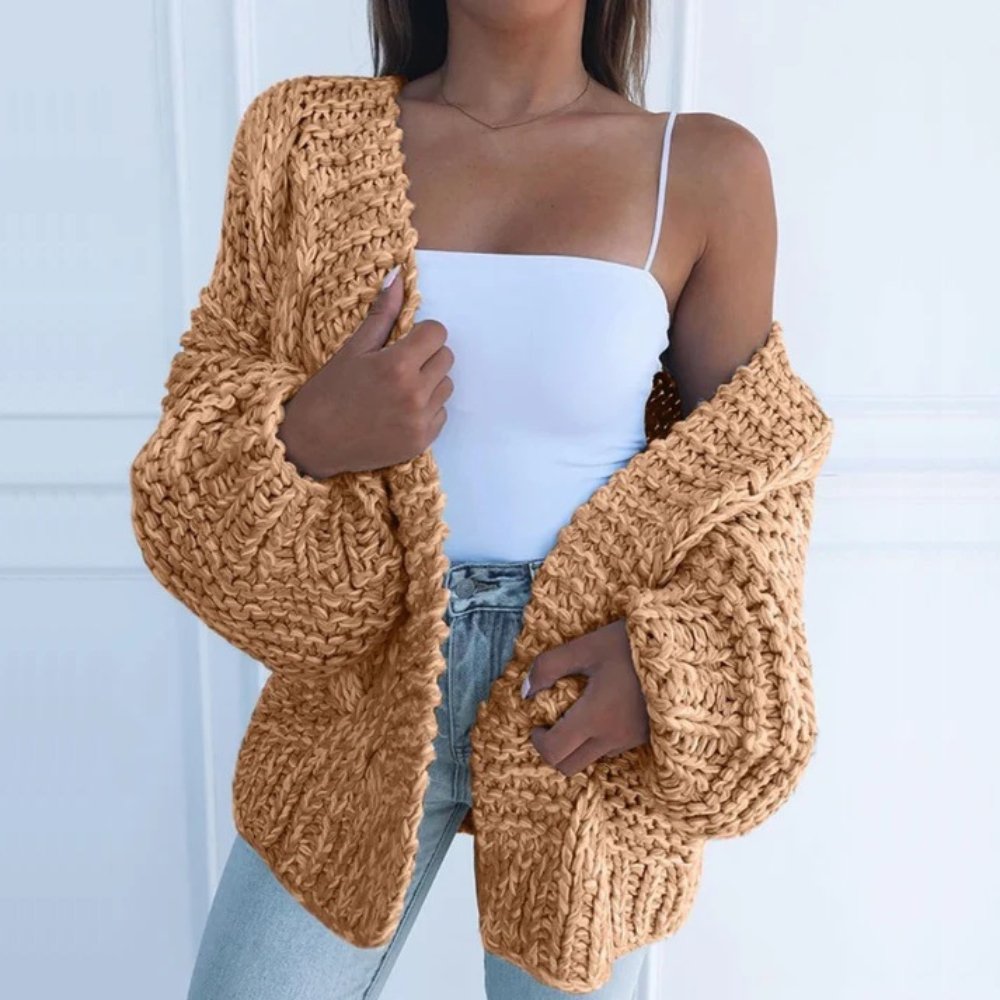 Maisy - Chunky Knit Relaxed Cardigan