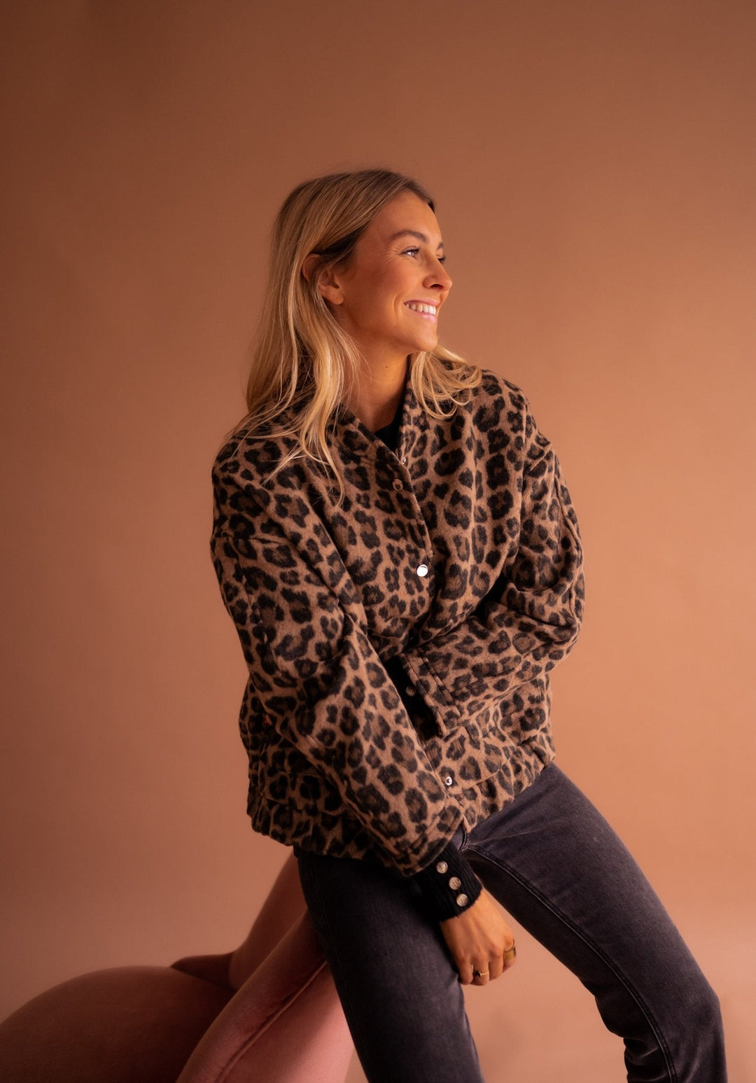 Nova | Trendy Jacket with Leopard Print