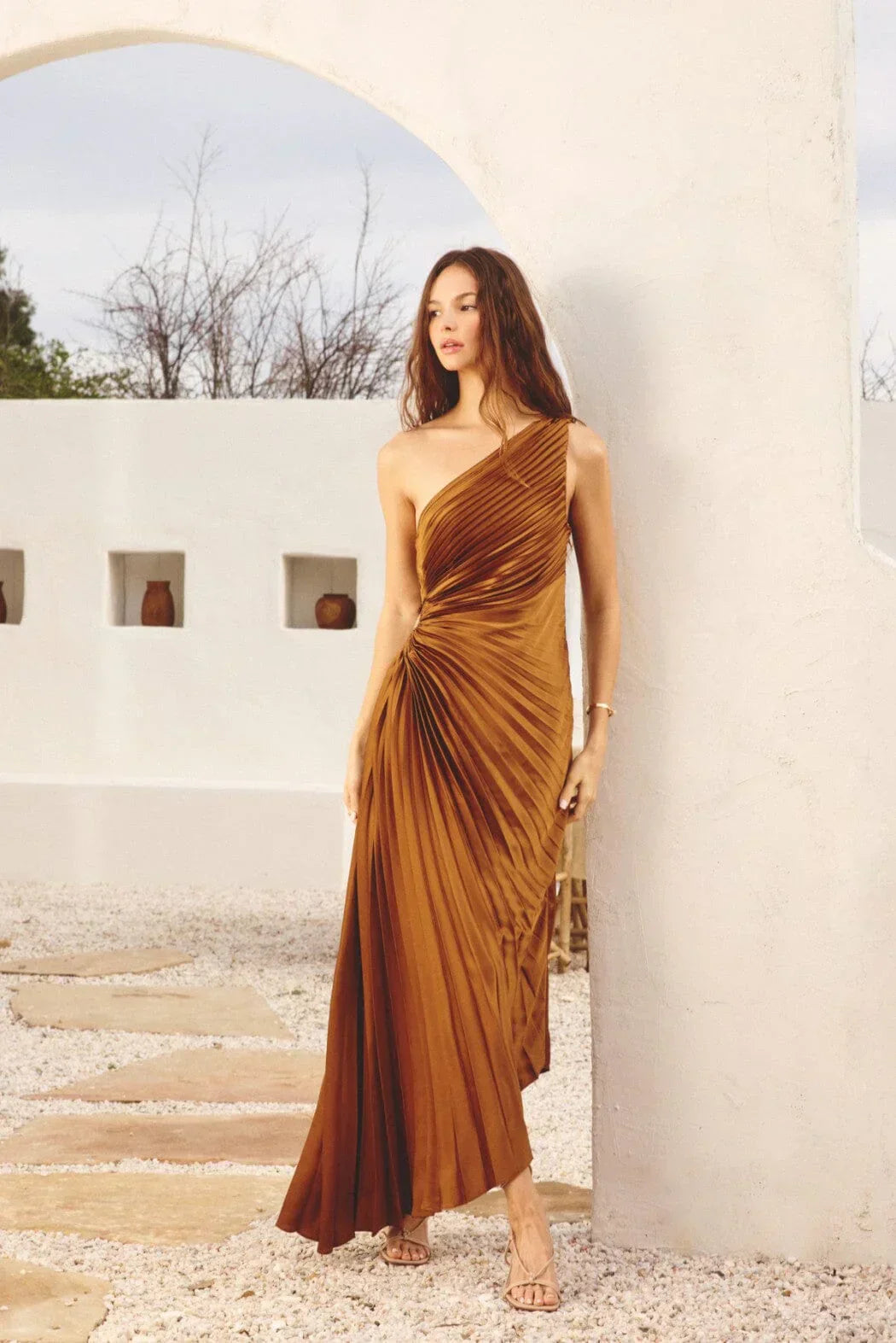 Ivana - Pleated Muse