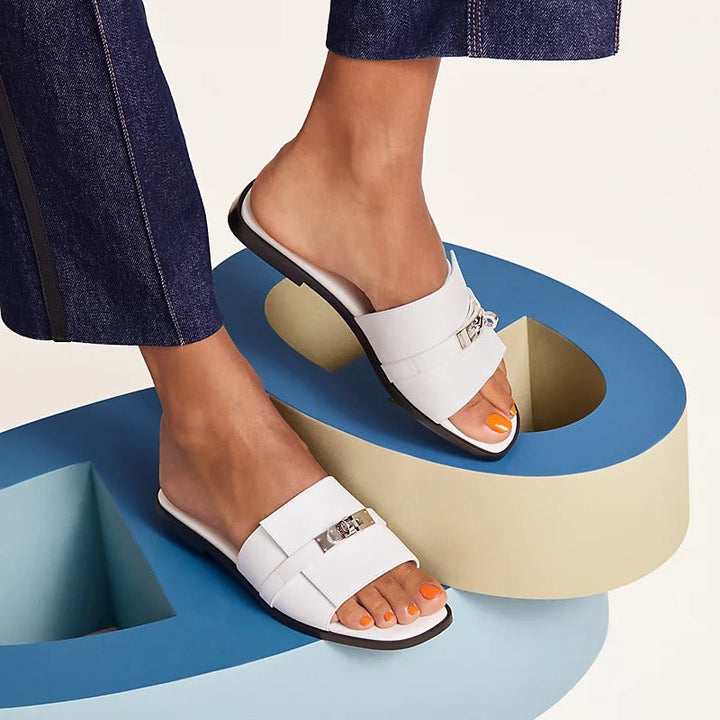 July | Lock Sandals